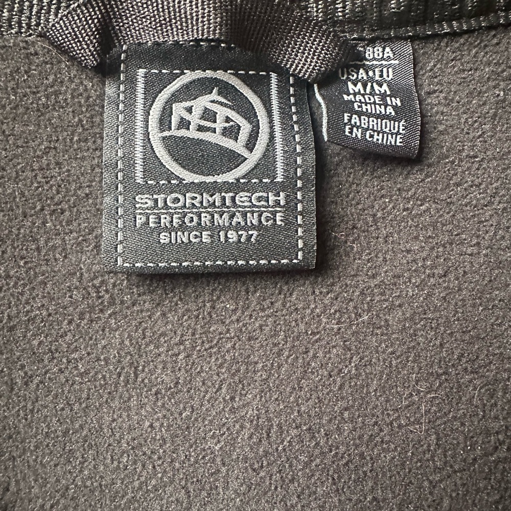 Stormtech Men’s Jacket- Size Medium - image 4